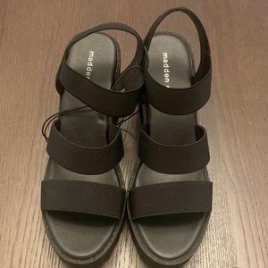 NWOT Madden Girl Chunky Heeled Sandal